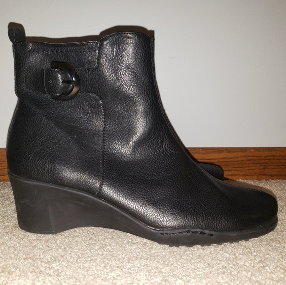 aerosoles heel rest boots